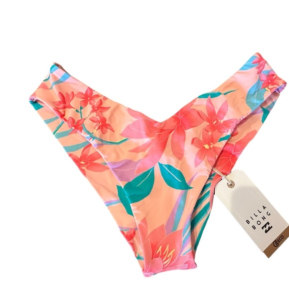 Women’s Billabong LOST IN DAYDREAM Bikini Bottom Cheeky Coverage NWT - Picture 3 of 5